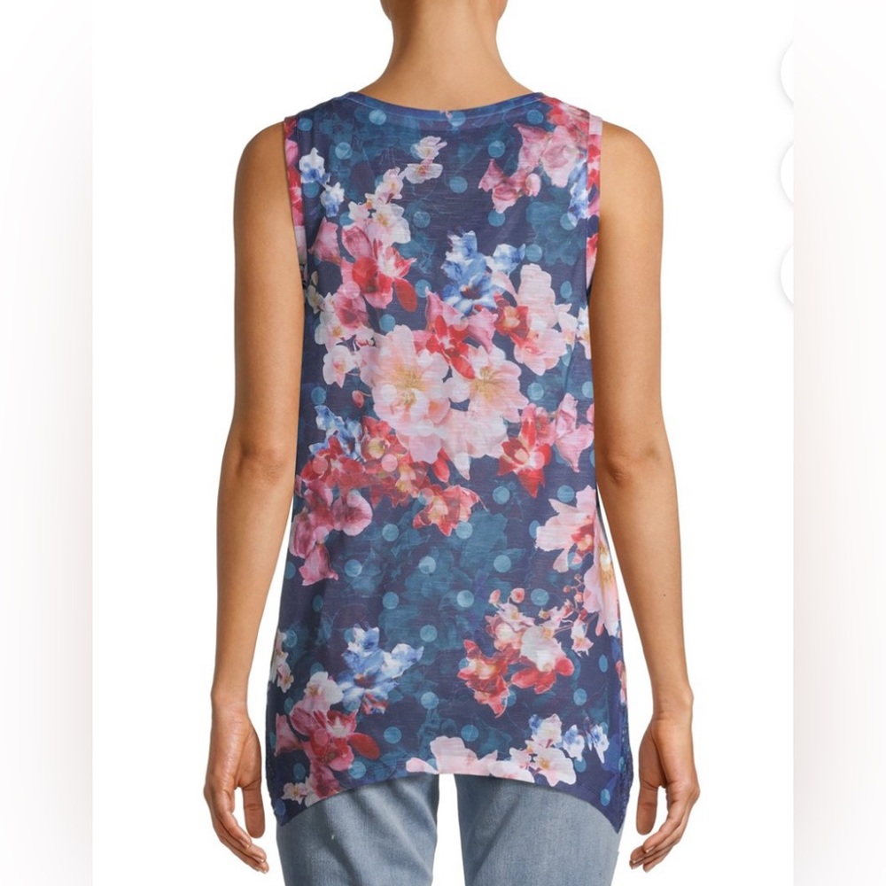411* New! Time and Tru Sleeveless Navy Floral Top - Picture 4 of 14